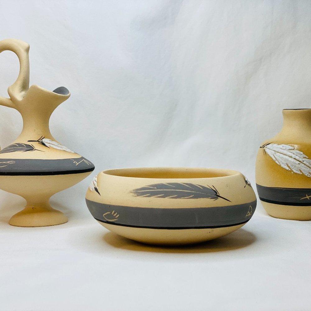 Set of 3 Vintage Desert Pueblo Grey Feather Native American Art Pottery Handmade